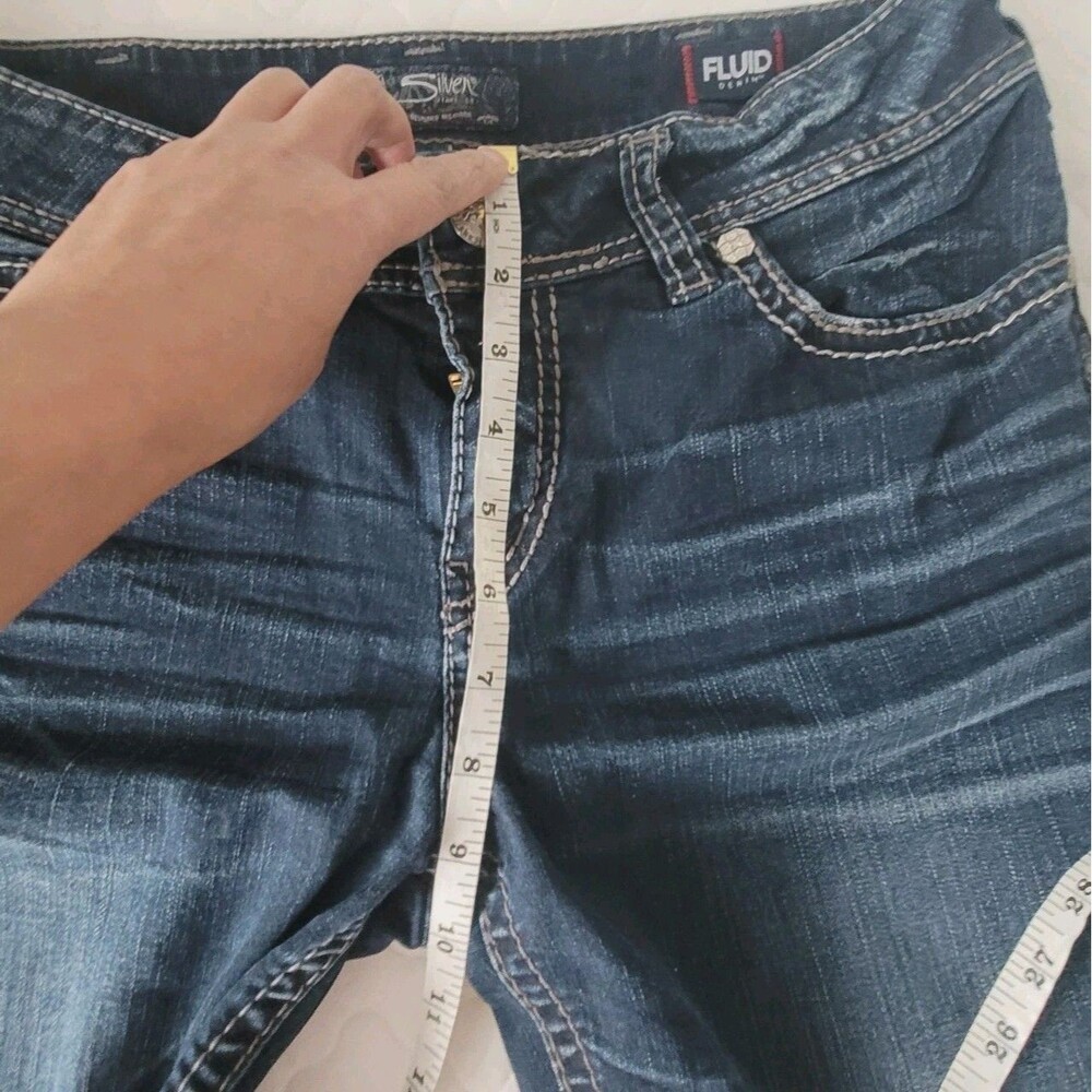 Silver Womens W31/L8 Suki Mid Bermuda Jeans  Blue Denim Shorts - Picture 4 of 16